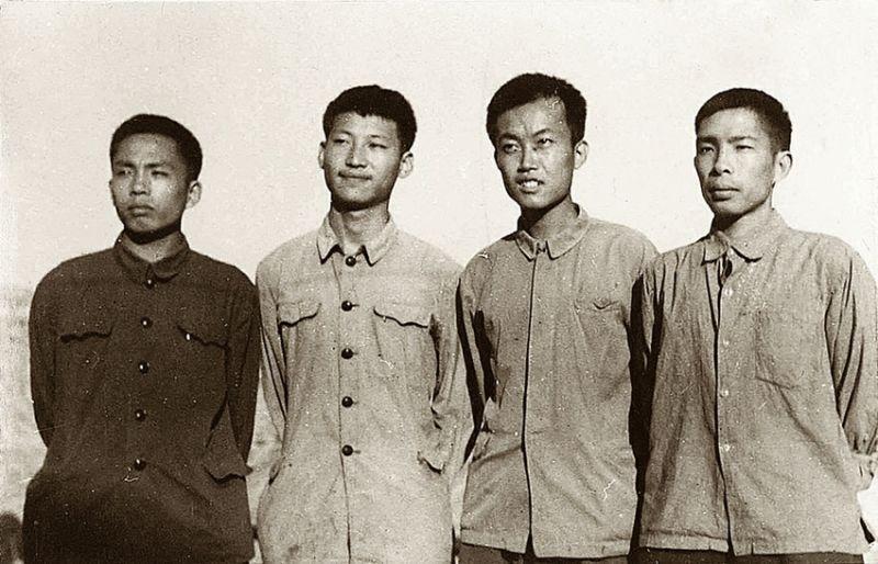 建平学子共读体会习主席的知青岁月